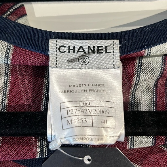 Chanel 06/C Burgundy Striped Buttoned-Henley Tunic - Picture 14 of 15